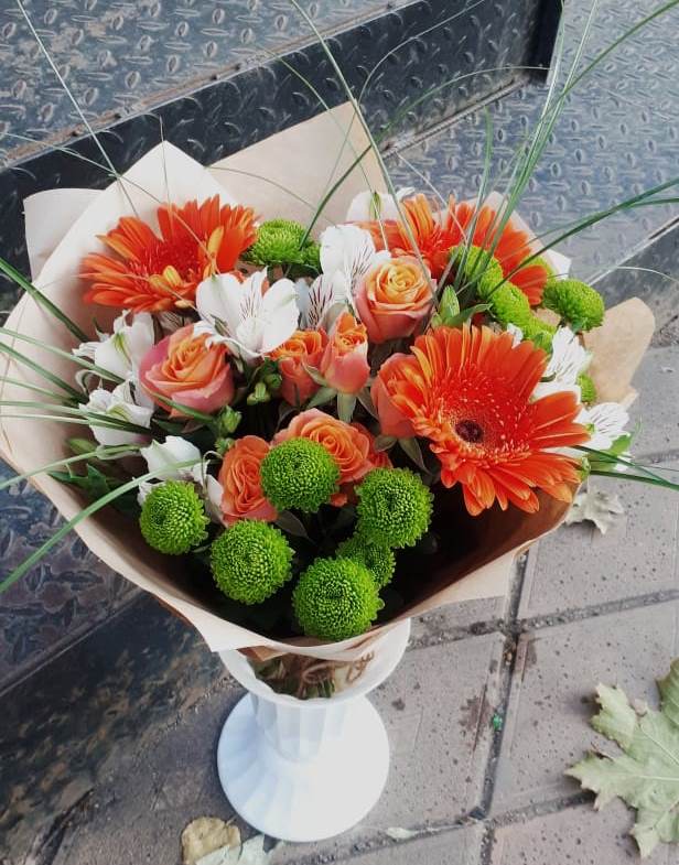 Букет цветов из: Герберы, Хризантемы, Альстромерии и Розы в Ромоданово