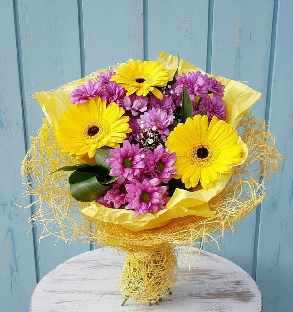 Букет цветов из: Хризантемы и Герберы в Ромоданово
