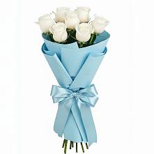 Букет 7 белых роз Проуд в Ромоданово