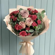 Букет цветов из:  Гвоздики и Розы в Ромоданово